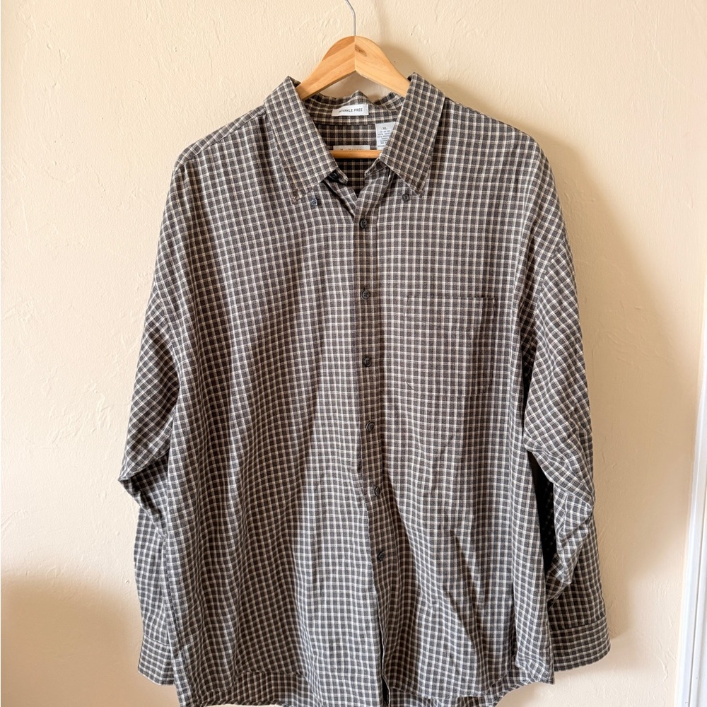 Van Heusen Men's Gray Check Long-Sleeve Button-Down Shirt